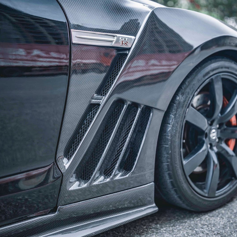 CMST Tuning Pre-preg Carbon Fiber Front Fenders for Nissan GTR GT-R R35 2008-2022 (Pair)