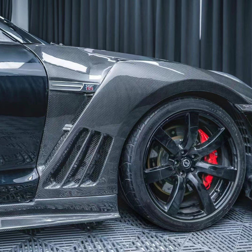 CMST Tuning Pre-preg Carbon Fiber Front Fenders for Nissan GTR GT-R R35 2008-2022 (Pair)