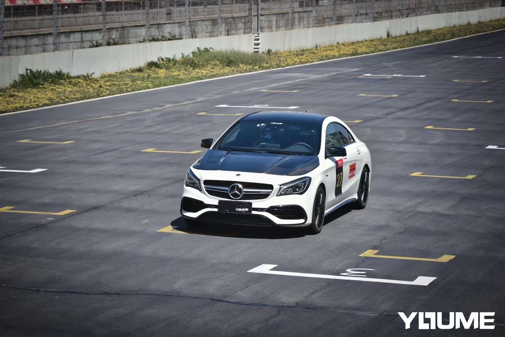 CMST Tuning  Carbon Fiber Hood Bonnet for C117 2014-2019 CLA-250 CLA-45 AMG - Robot Bodykits