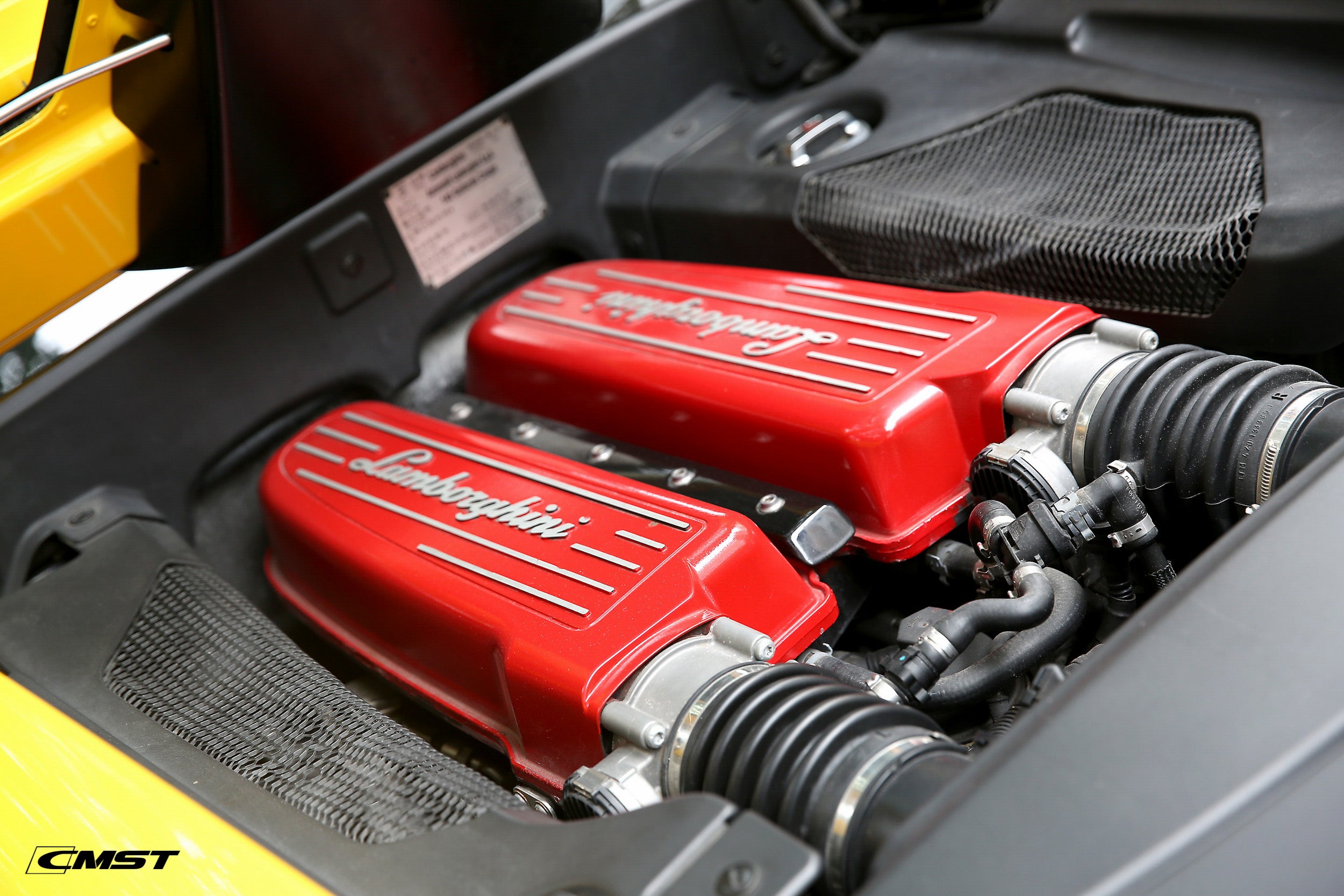 CMST Carbon Fiber Full Body Kit for Lamborghini Huracán LP550 09-13