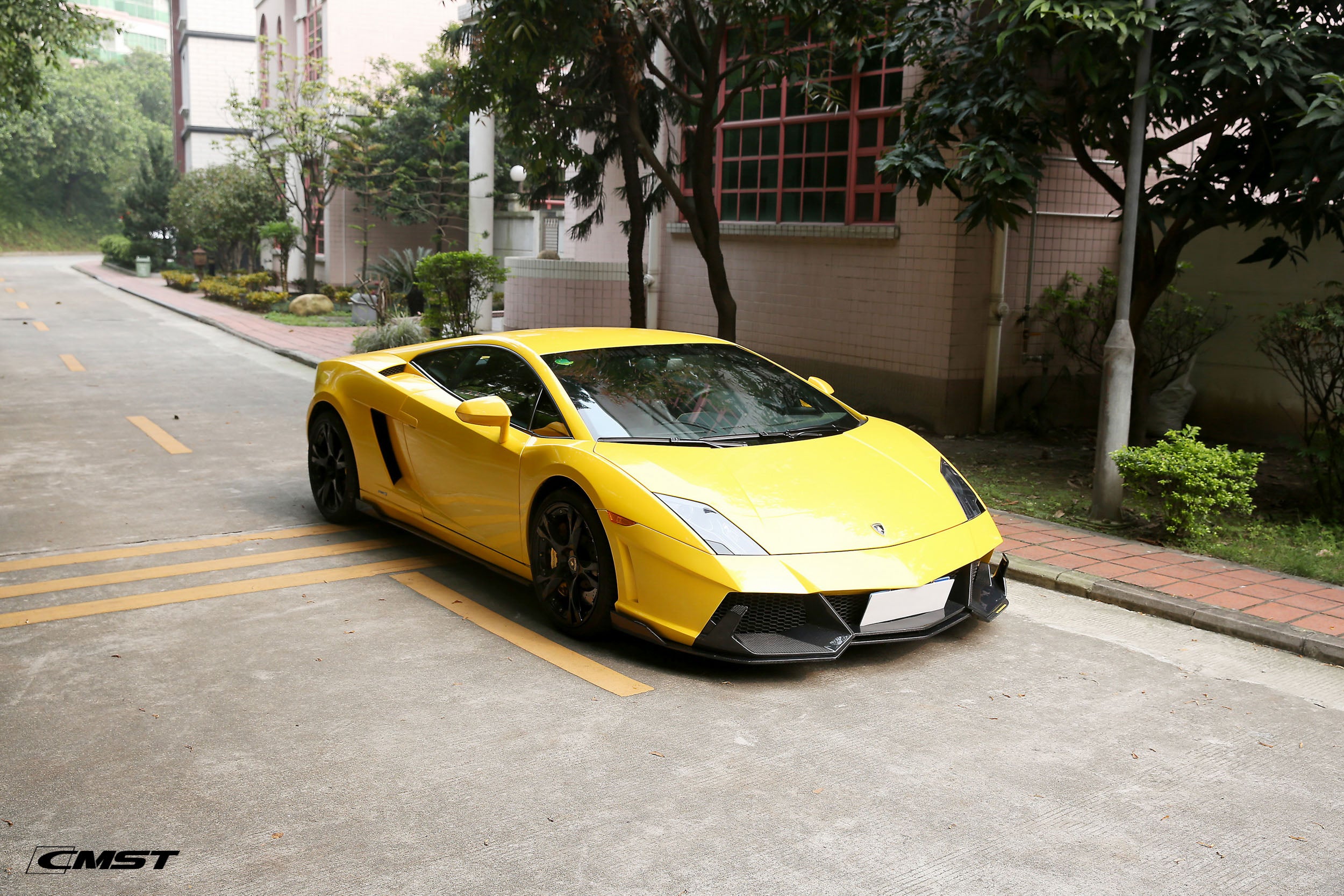 CMST Carbon Fiber Full Body Kit for Lamborghini Huracán LP550 09-13