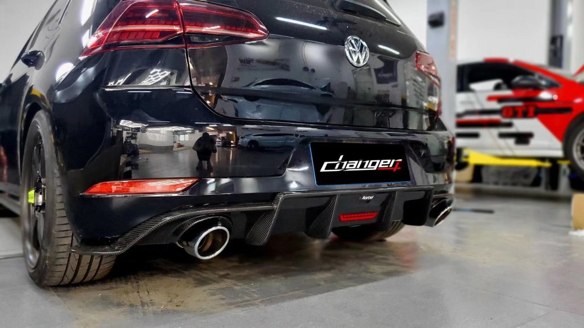 KARBEL - Volkswagen Golf GTI Mk7.5 Dry-Carbon Fibre Bodykit