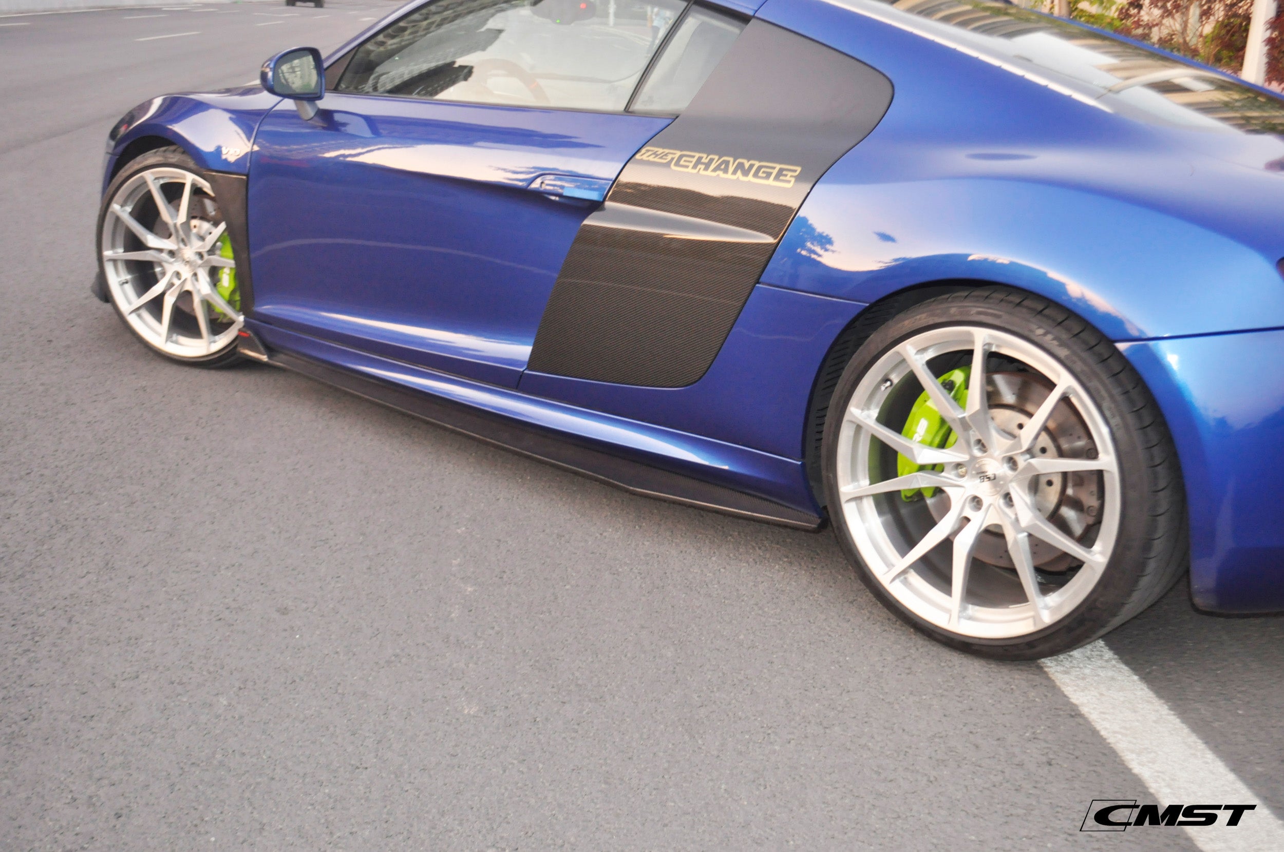 CMST Carbon Fiber Side Blades for Audi R8 (2008-2015) - Robot Bodykits
