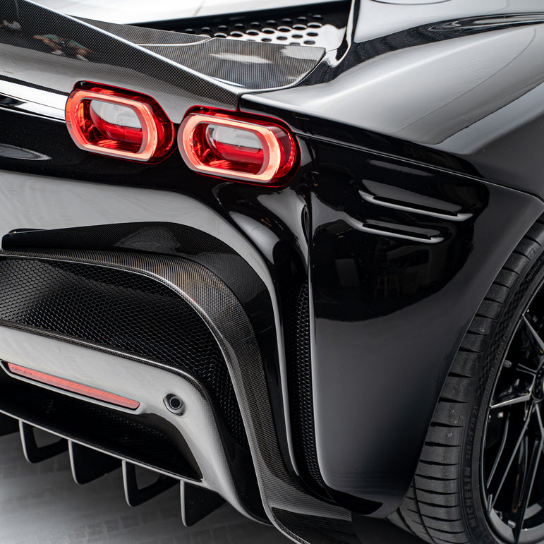 ZACOE Ferrari SF90 Stradale Body kit (11pcs/set)