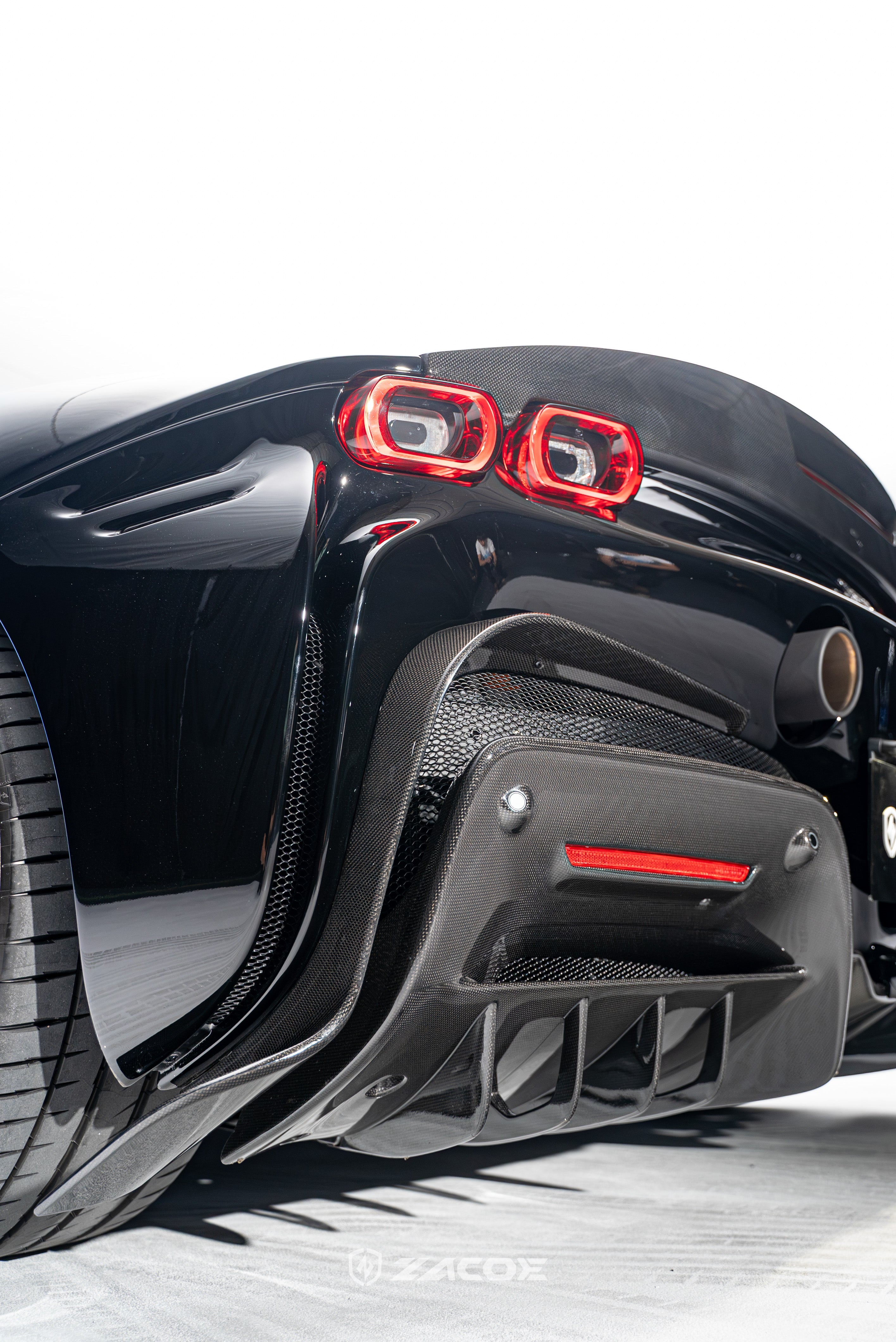 ZACOE Ferrari SF90 Stradale Body kit (11pcs/set)