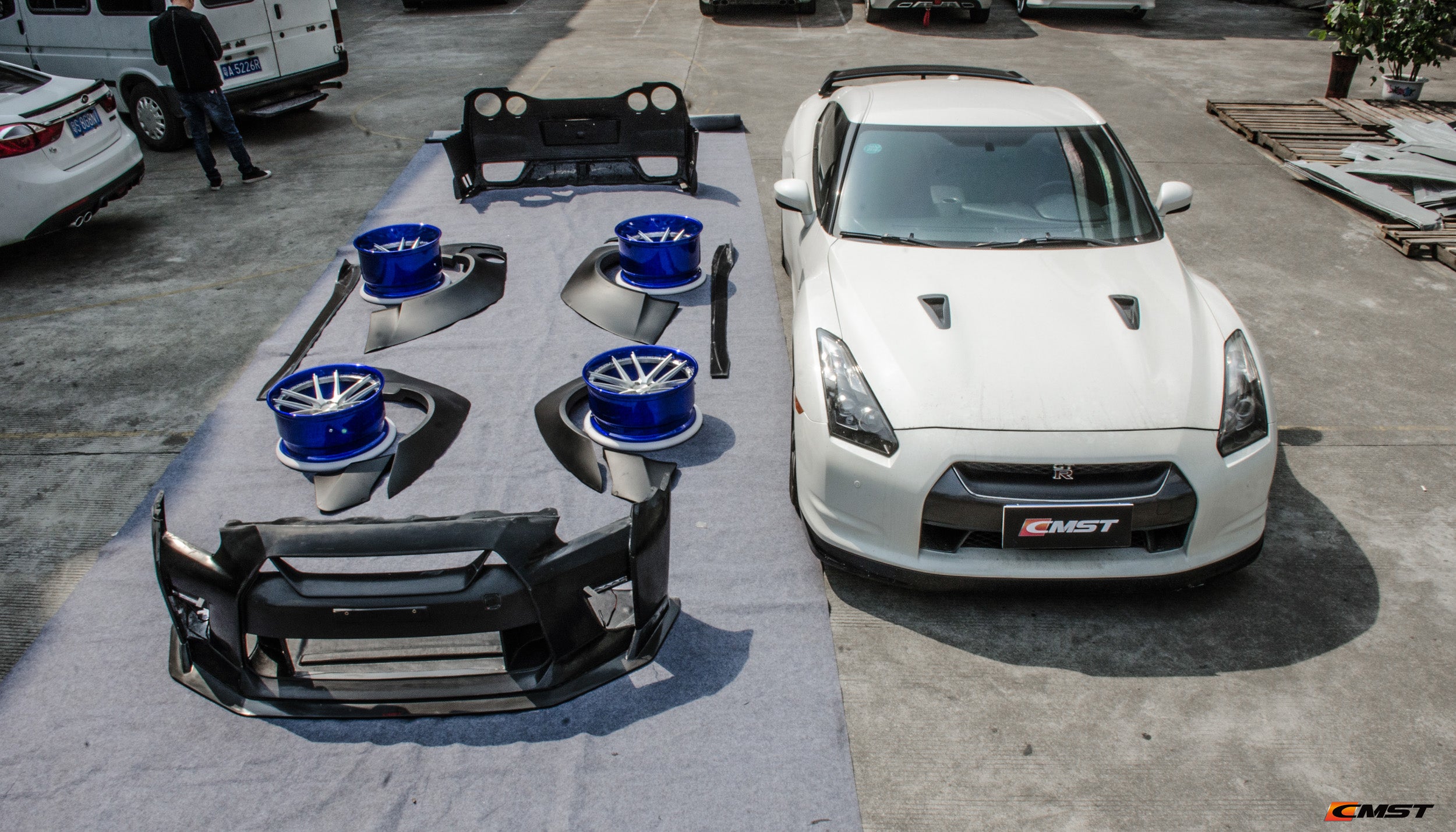 CMST Tuning  Facelift Conversion Partial Carbon Fiber Full Body Kit for Nissan GTR GT-R R35 2008-2016