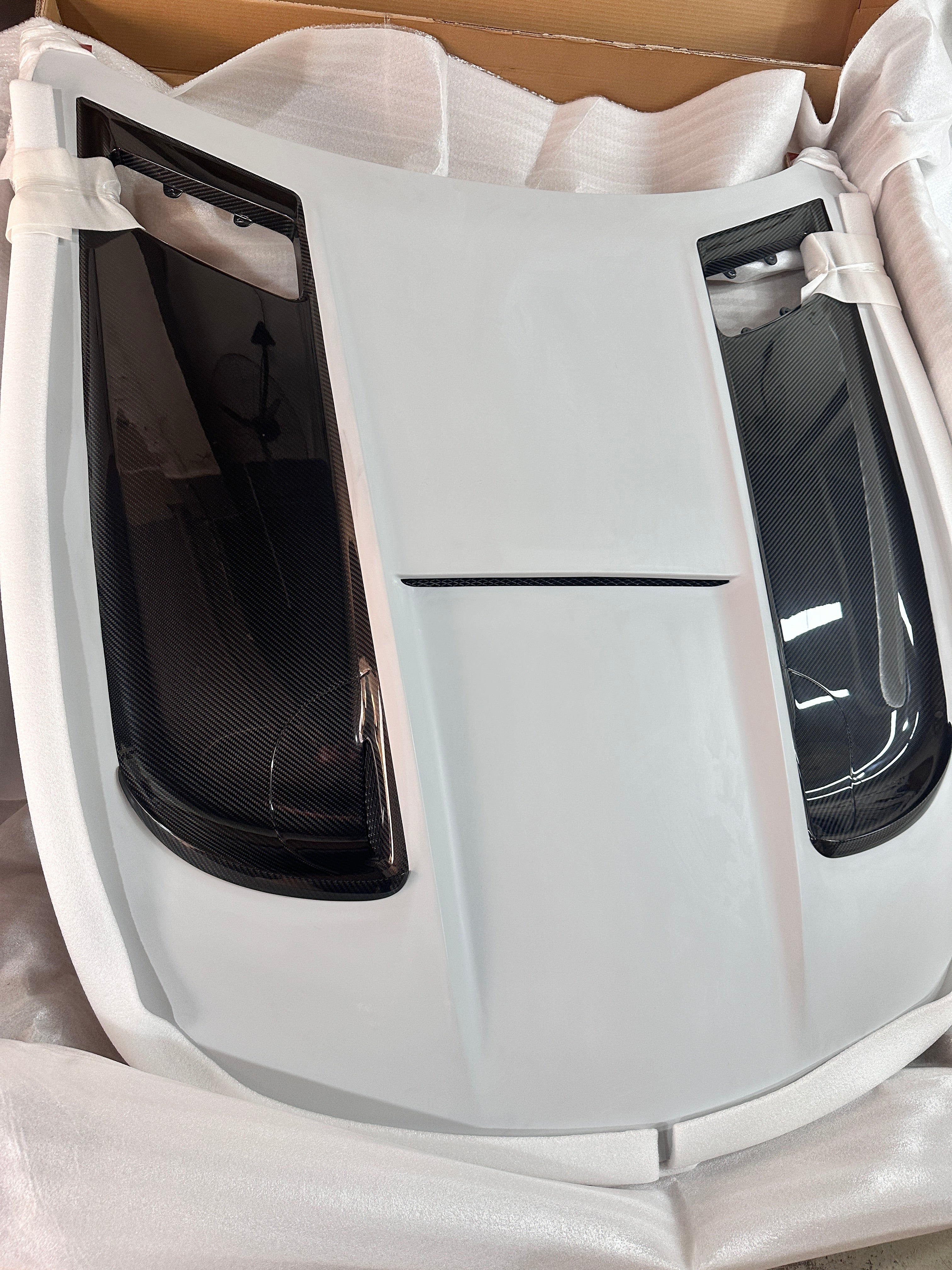 Kid Louis Mercedes Benz C190 AMG GT GTS GTC GTR Dry-Carbon Fiber Hood / Bonnet Black Series Style 2015 - 2021