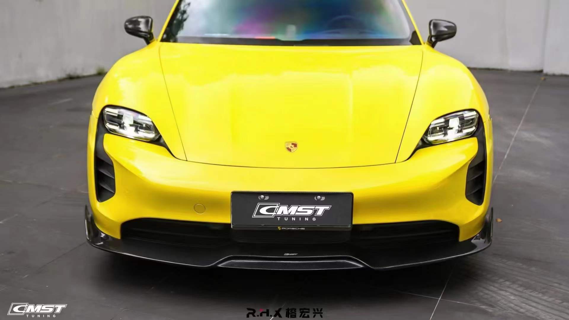 CMST Porsche Taycan Base / 4 / 4S (2020-2025) CMST Carbon Fibre Aero Body Kit - Robot Bodykits