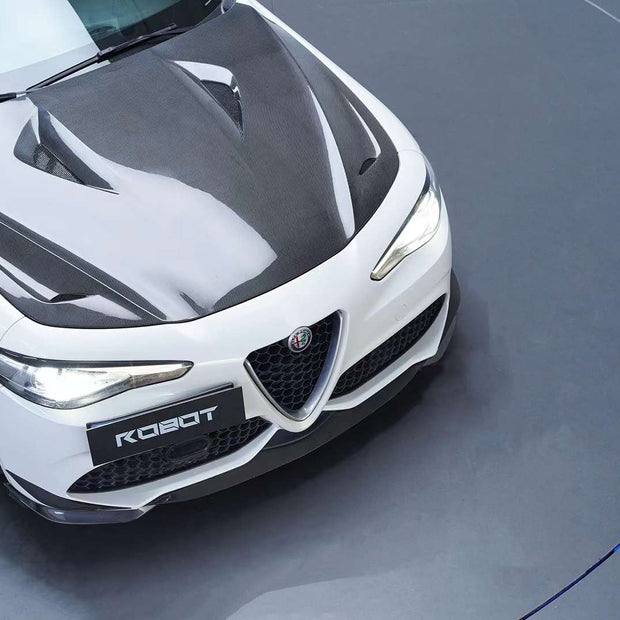 Robot Craftsman Alfa Romeo Giulia Bonnet / Hood