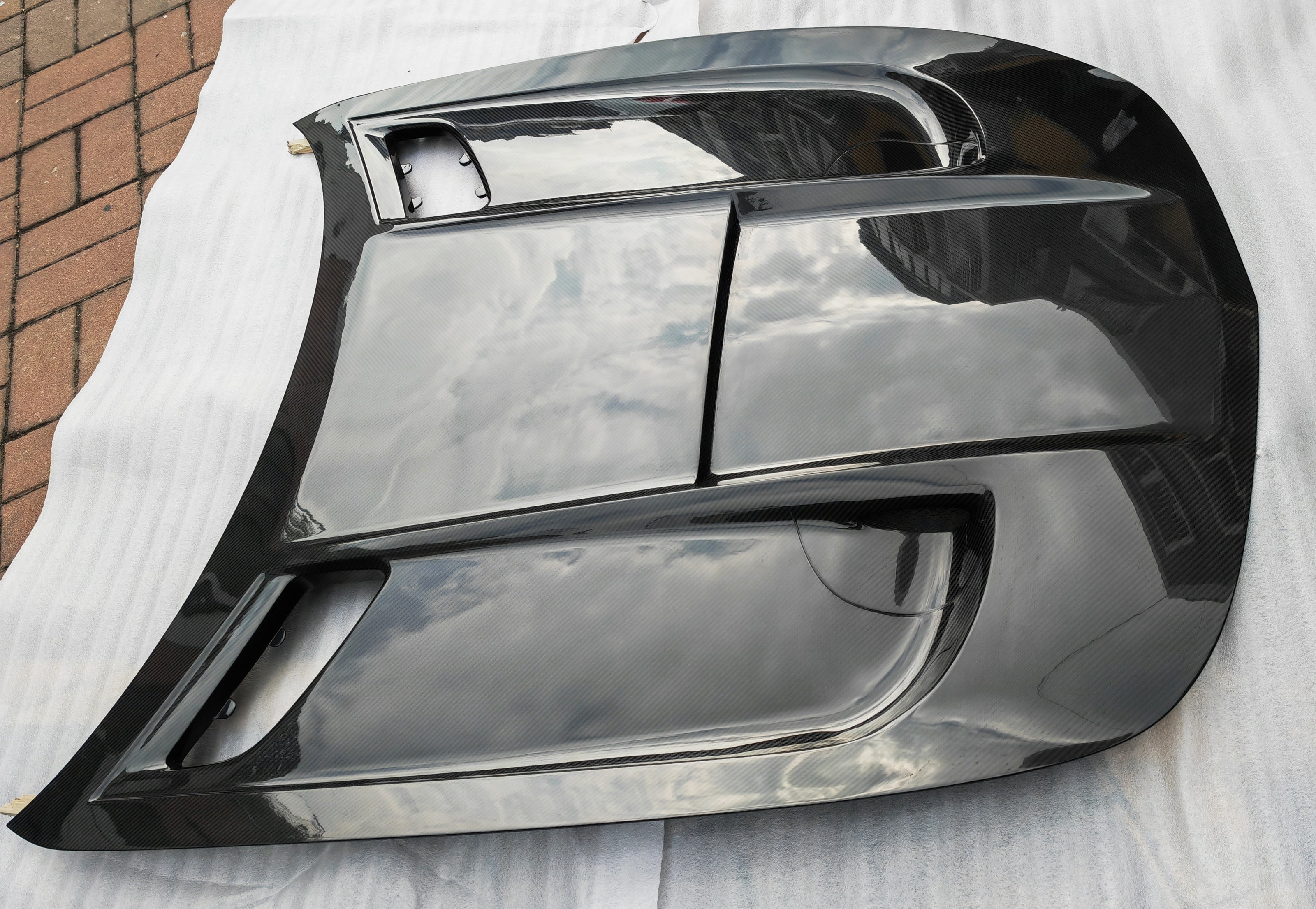 Kid Louis Mercedes Benz C190 AMG GT GTS GTC GTR Dry-Carbon Fiber Hood / Bonnet Black Series Style 2015 - 2021