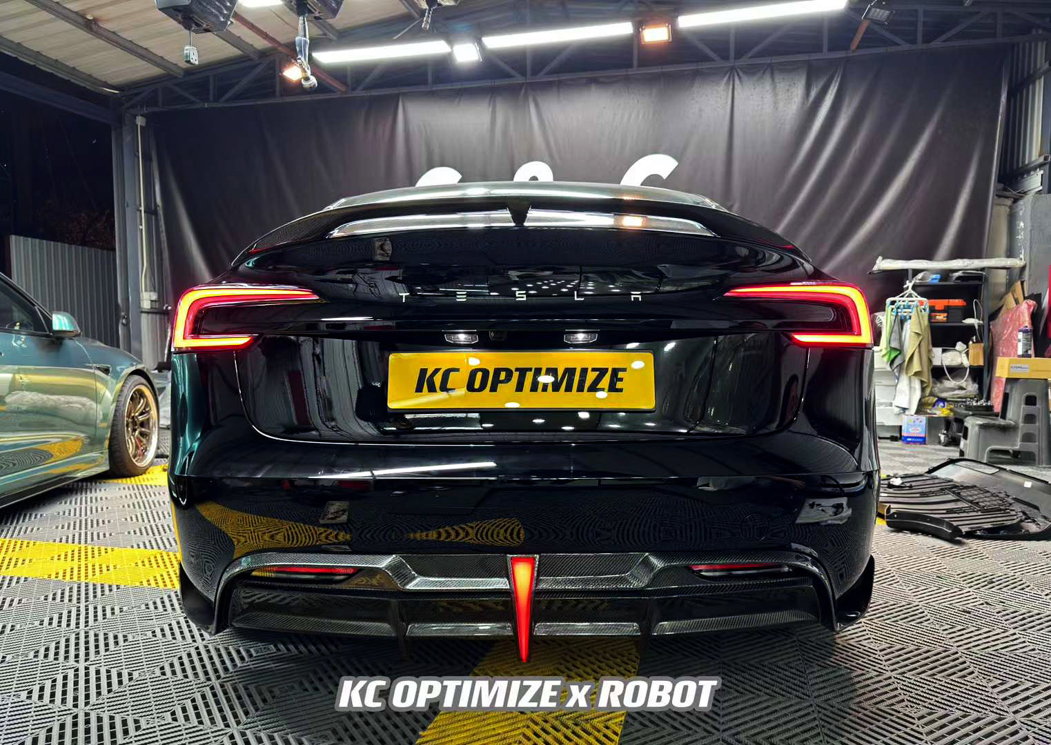 Robot Craftsman Tesla Model 3 Highland Lowline Bodykit (Hydrogai Series) SR & LR