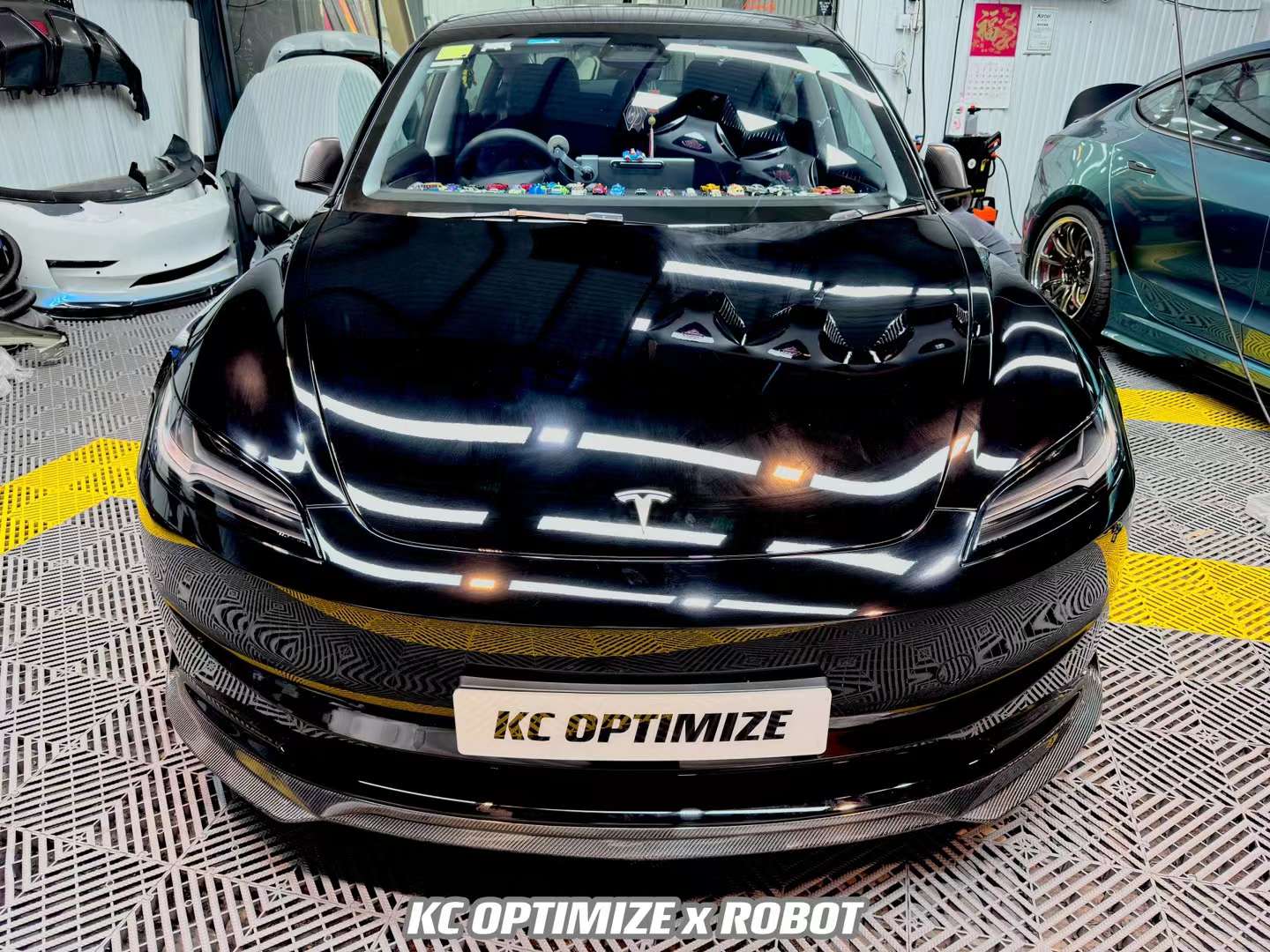 Robot Craftsman Tesla Model 3 Highland Lowline Bodykit (Hydrogai Series) SR & LR