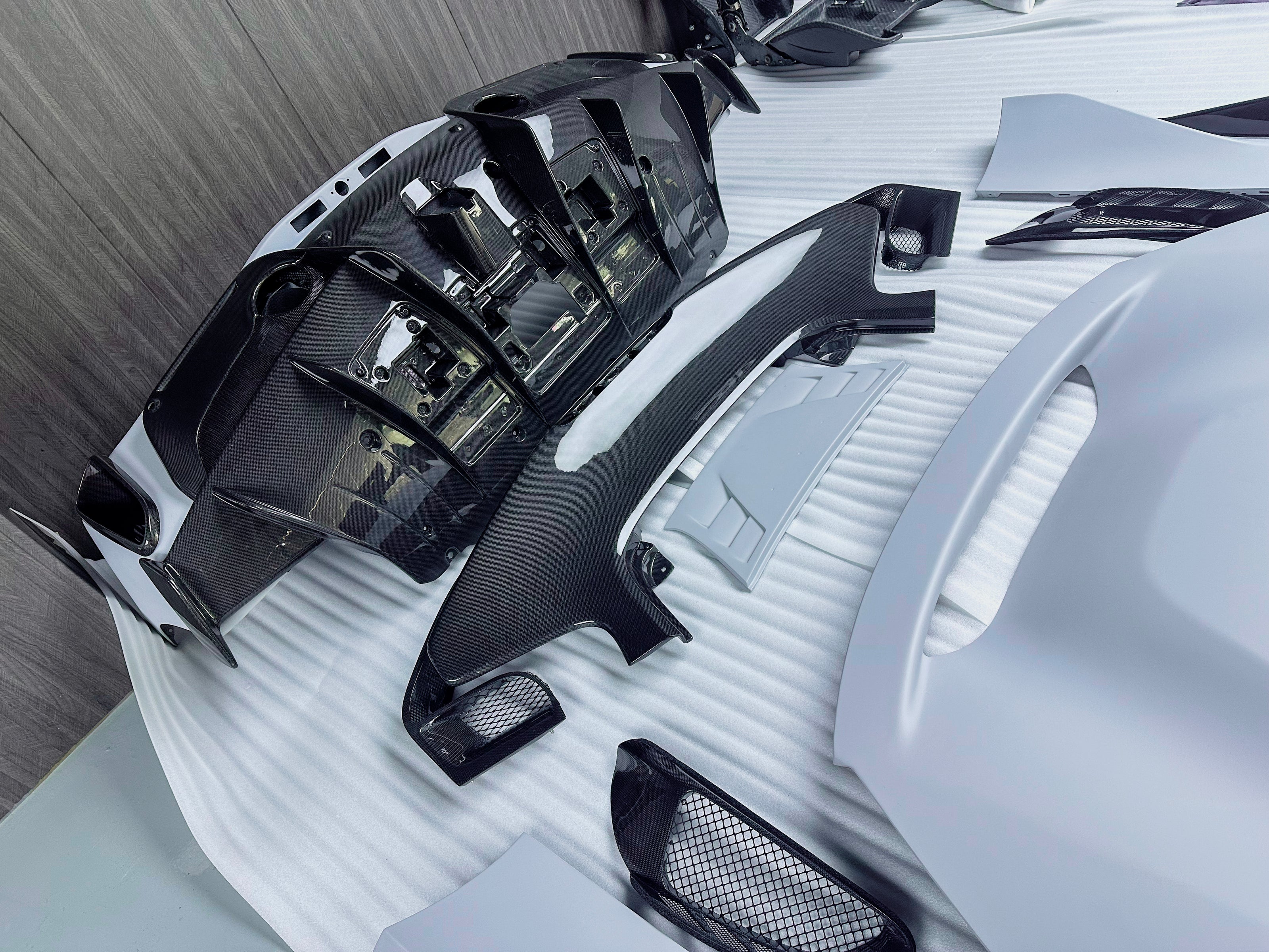 SD Dynamics Full Ferrari 488GTB Upgrade to Pista Conversion Body Kit