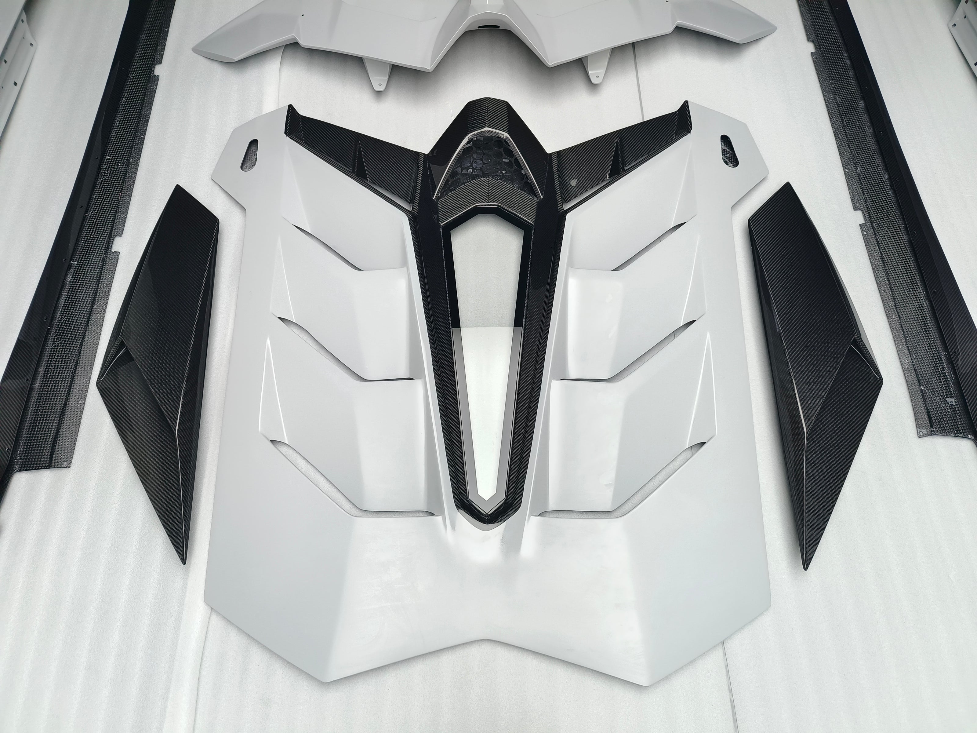 SD Dry Carbon Fibre Conversion Full Body Kit Conversion for Lamborghini Aventador LP700/720/740/750 Upgrade to SVJ Full Body Kit