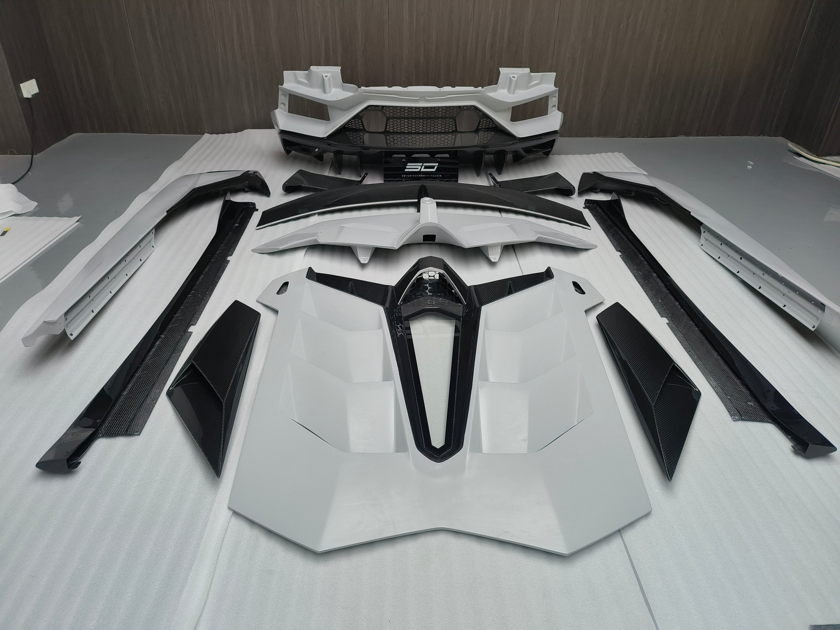 SD Dry Carbon Fibre Conversion Full Body Kit Conversion for Lamborghini Aventador LP700/720/740/750 Upgrade to SVJ Full Body Kit