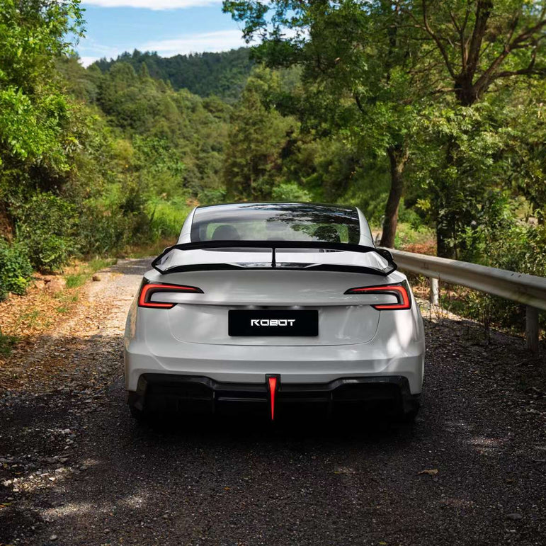 Robot Craftsman Tesla Model 3 Highland 