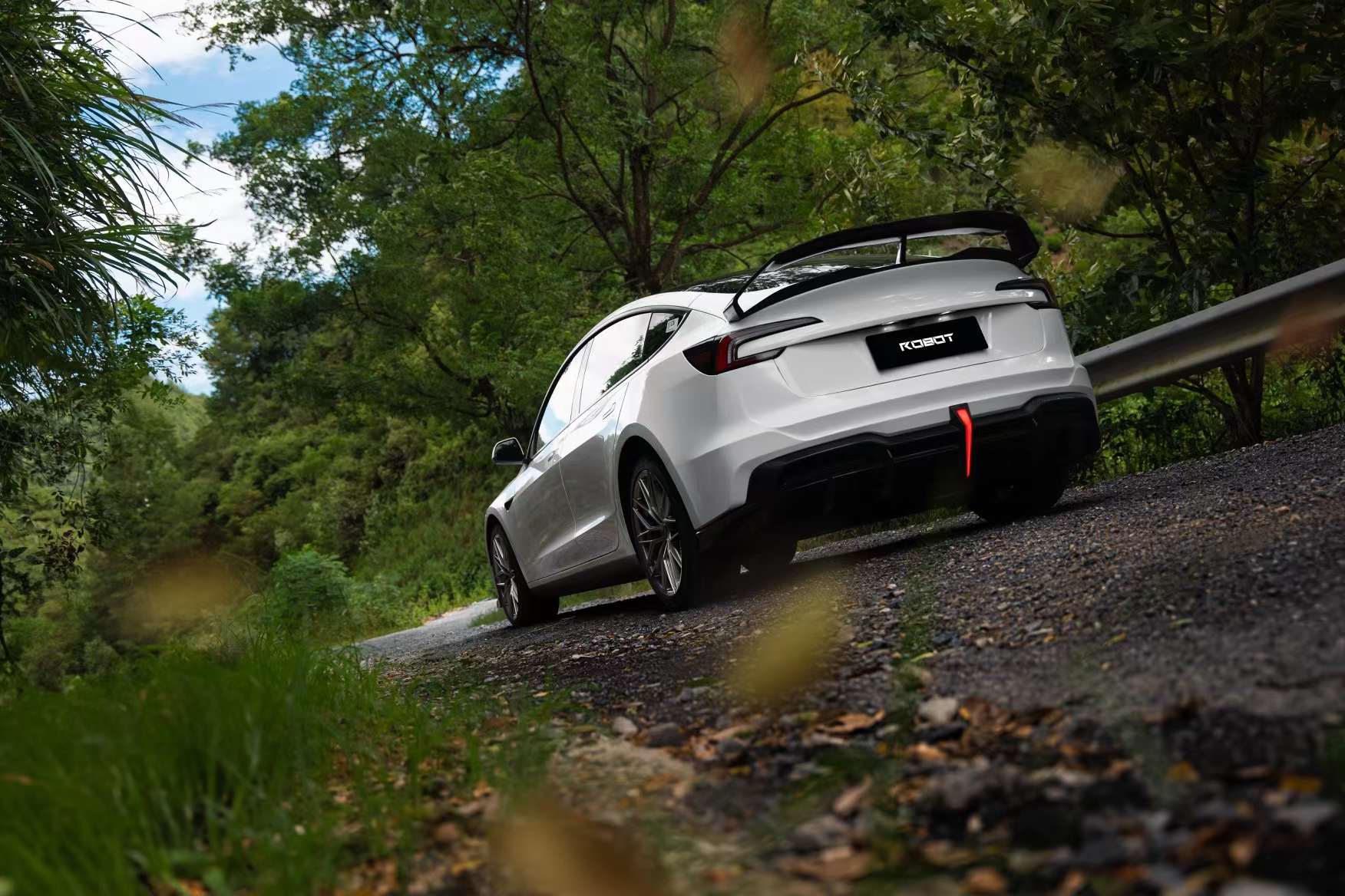 Robot Craftsman Tesla Model 3 Highland 