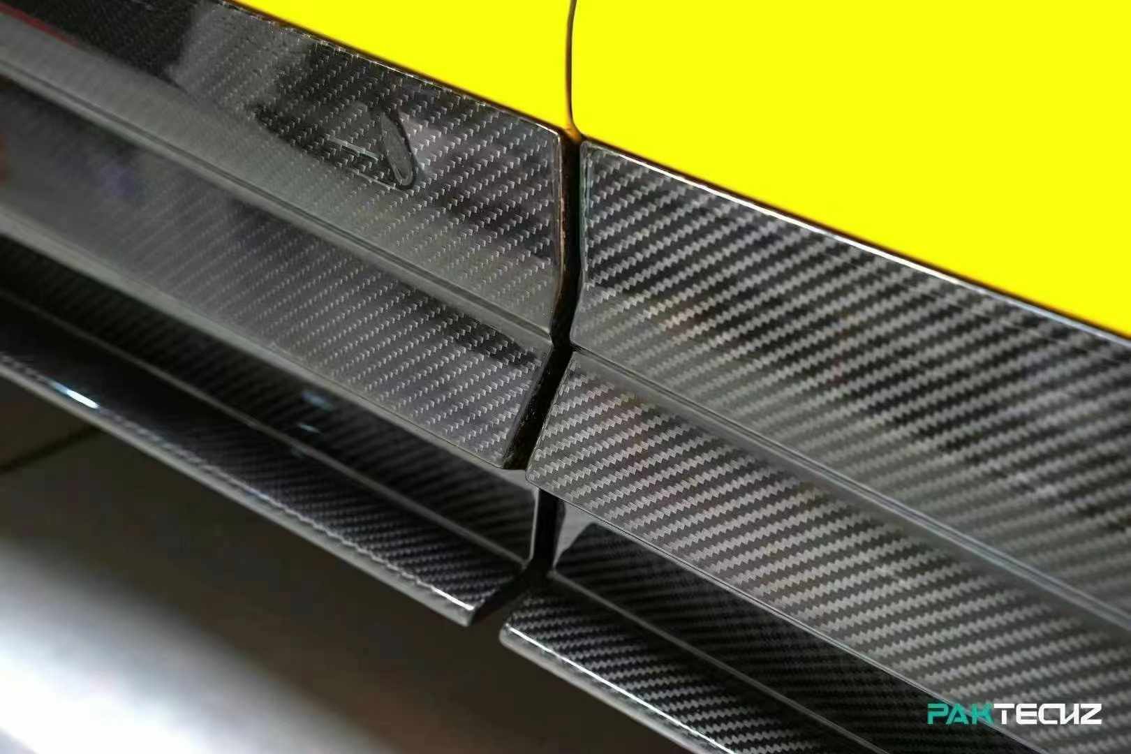 PAKTECHZ Carbon Fiber Aero Body Kit for Lotus Eletre