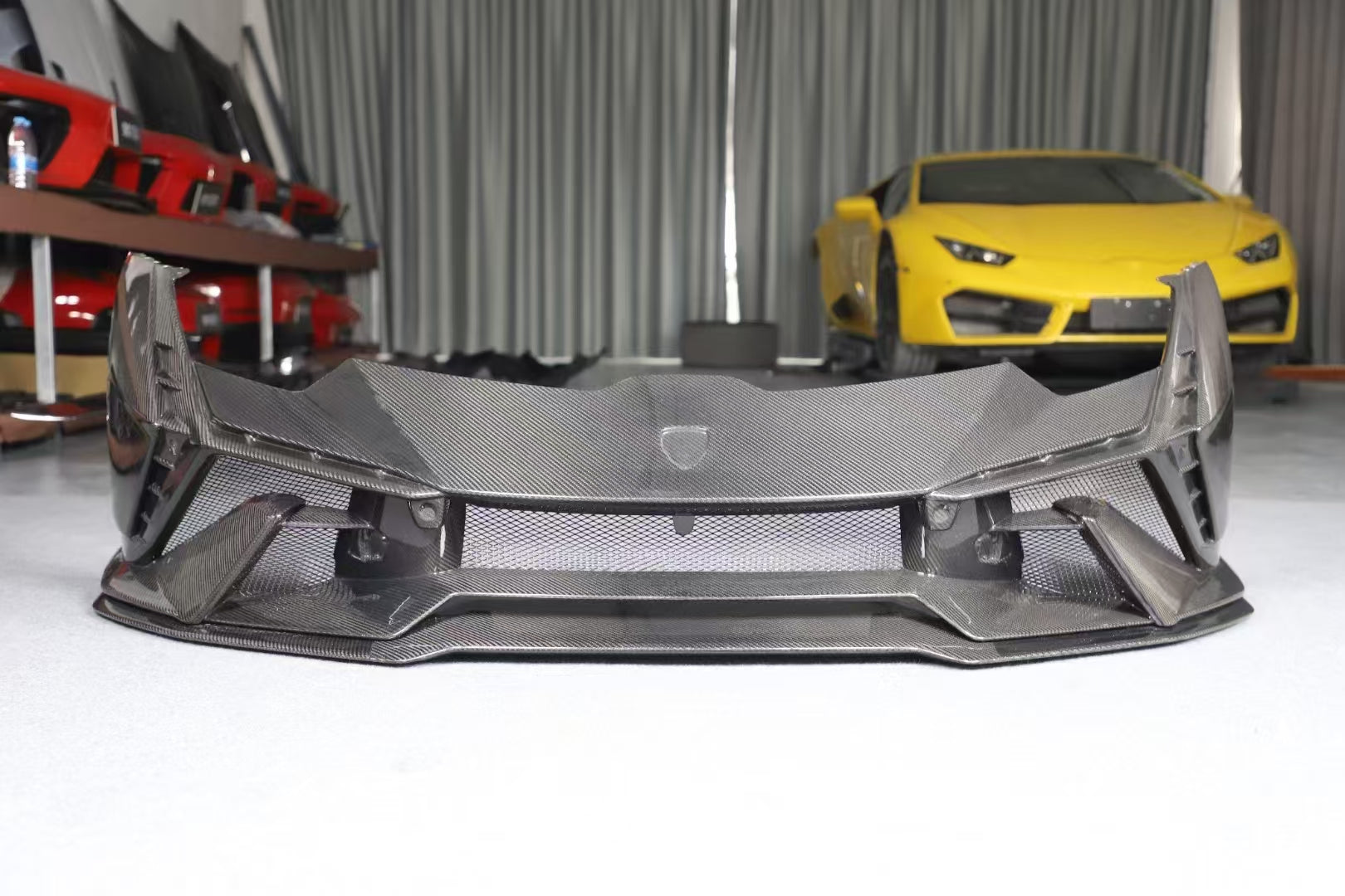Lamborghini Huracan LP580 / LP610 / EVO → Dry-Carbon Fibre Tecnica Conversion Body Kit