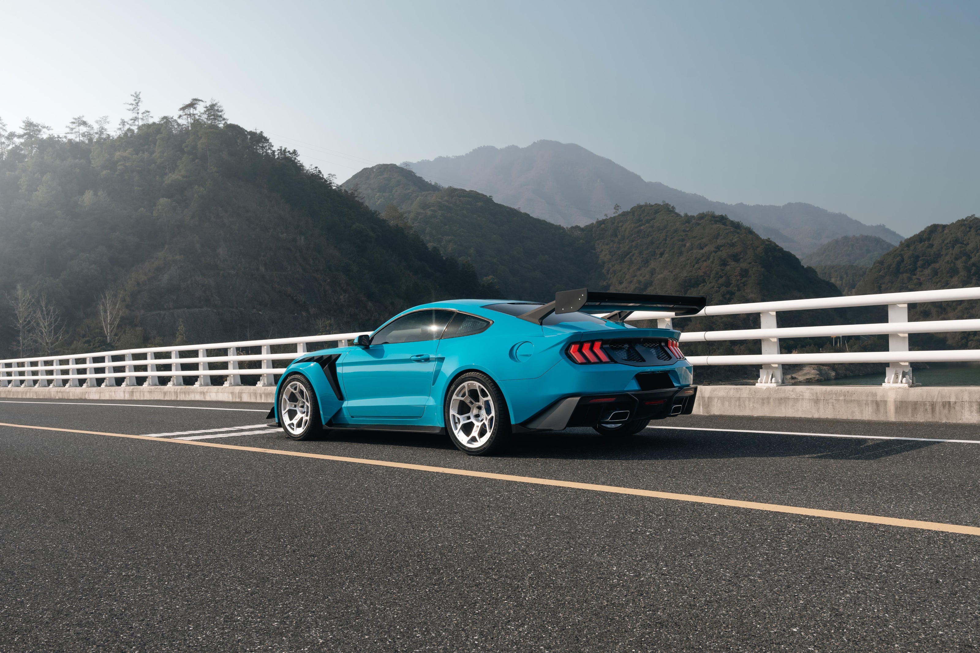 Robot Ford Mustang V5 GTR Widebody Kit for S550.1 & S550.2