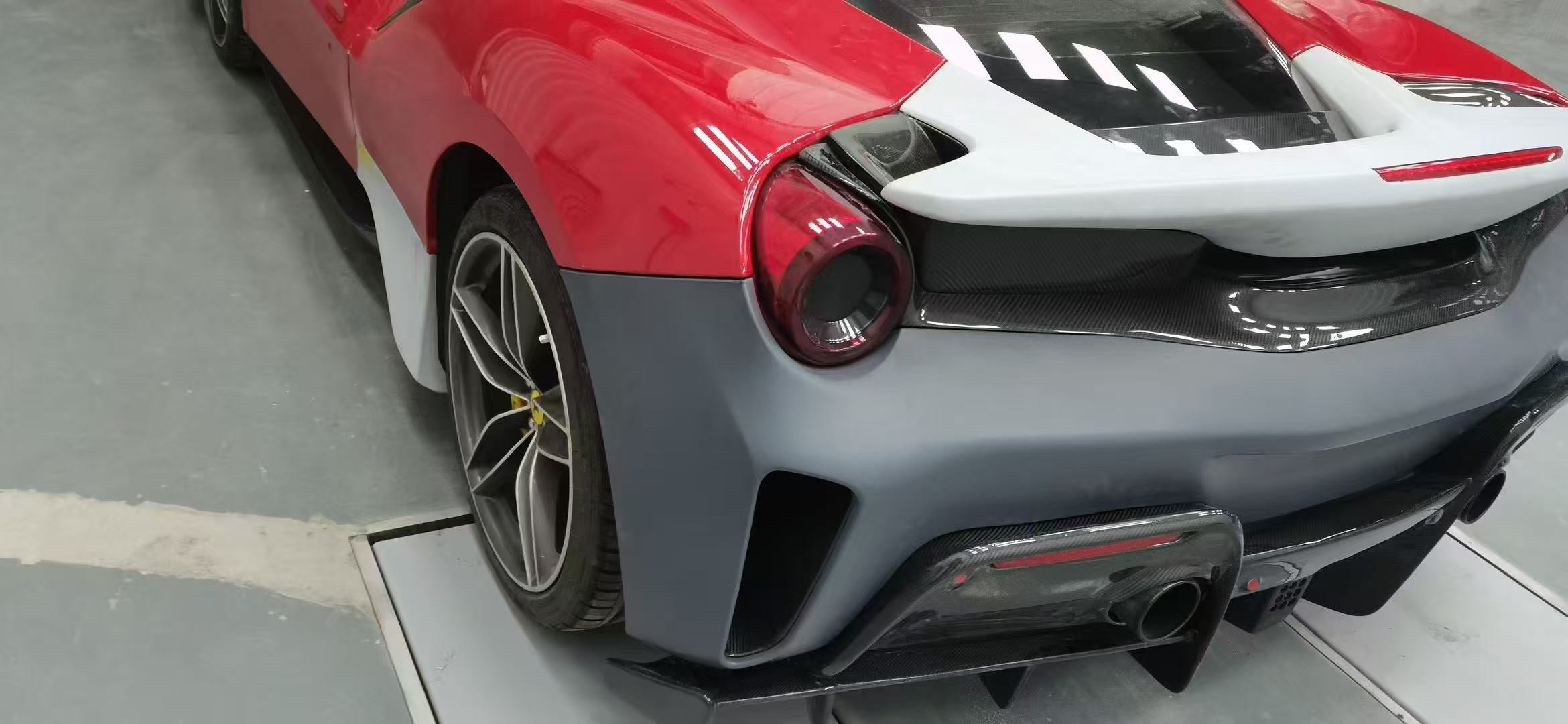 Ferrari 488GTB Upgrade to Pista Full Conversion Body Kit (Plastic & Dry-Carbon)