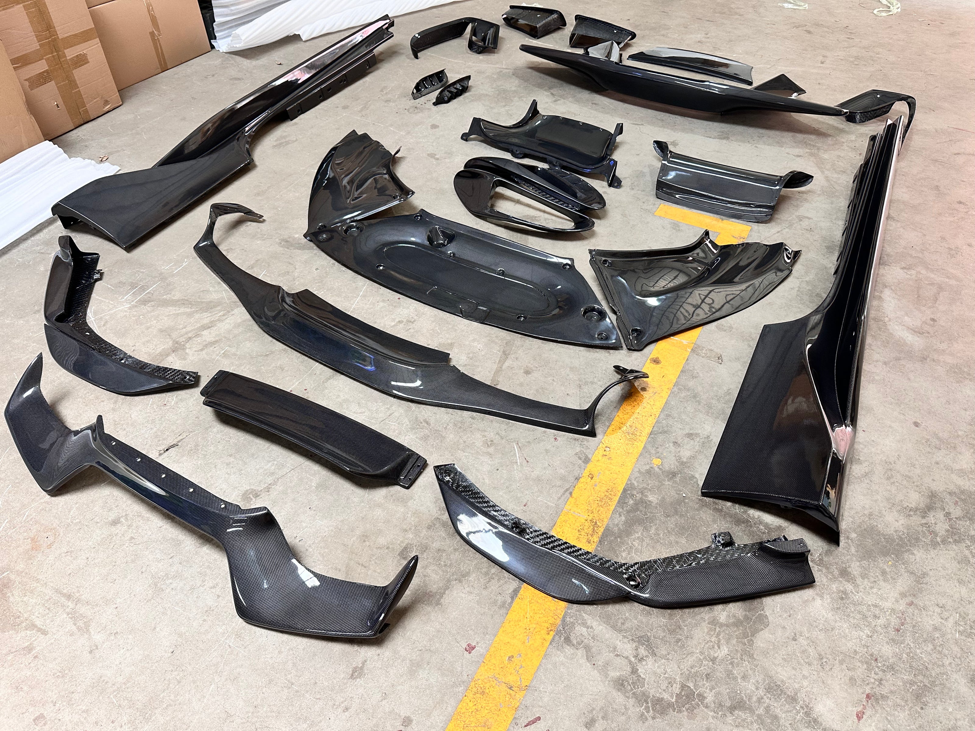 Ferrari 488GTB Upgrade to Pista Full Conversion Body Kit (Plastic & Dry-Carbon)