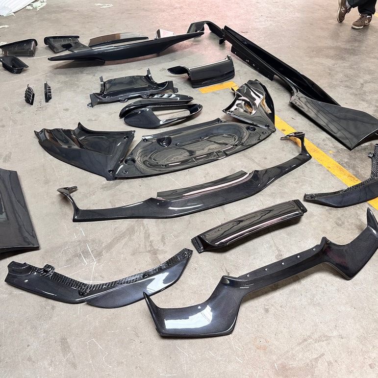 Ferrari 488GTB Upgrade to Pista Full Conversion Body Kit (Plastic & Dry-Carbon)