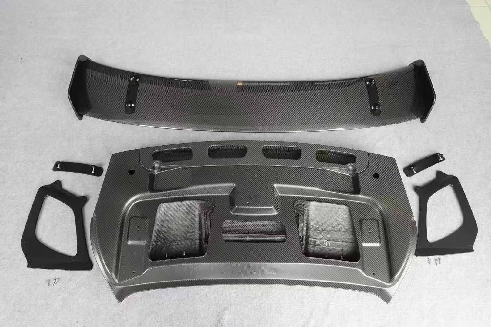 Dry Carbon Fiber GT2 RS Style with Boot Lid for Porsche 911 991.1 991.2 2012-2018 - Robot Bodykits