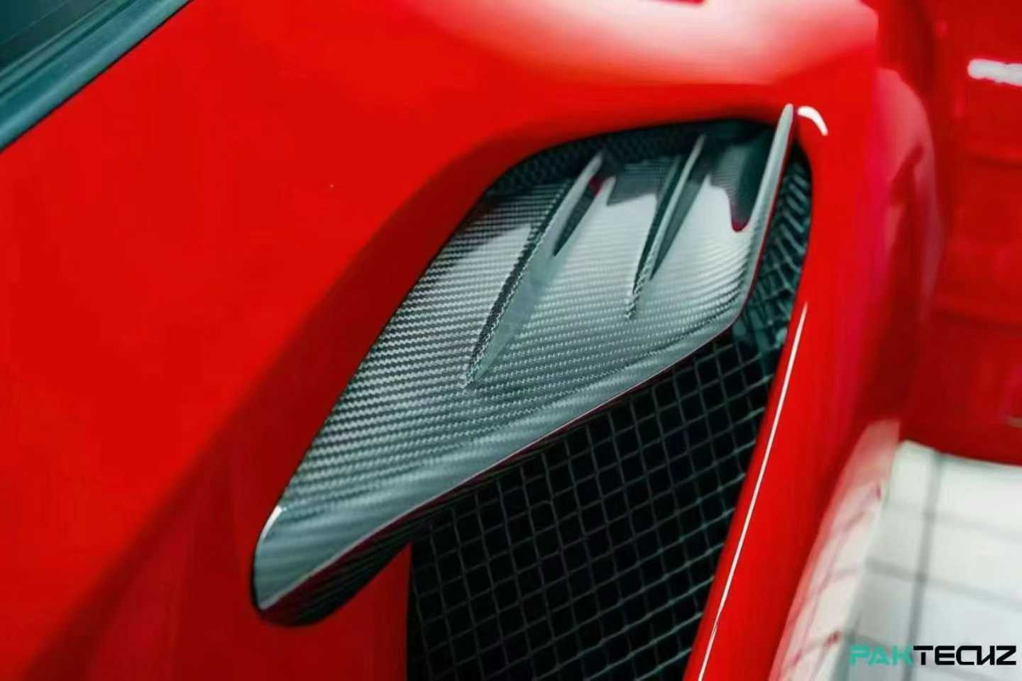 Ferrari F8 Paktechz Full Dry Carbon Aerodynamics kit