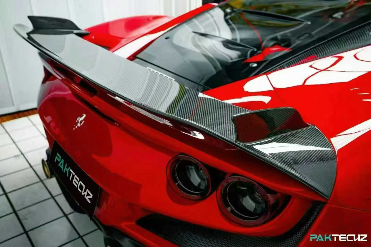 Ferrari F8 Paktechz Full Dry Carbon Aerodynamics kit