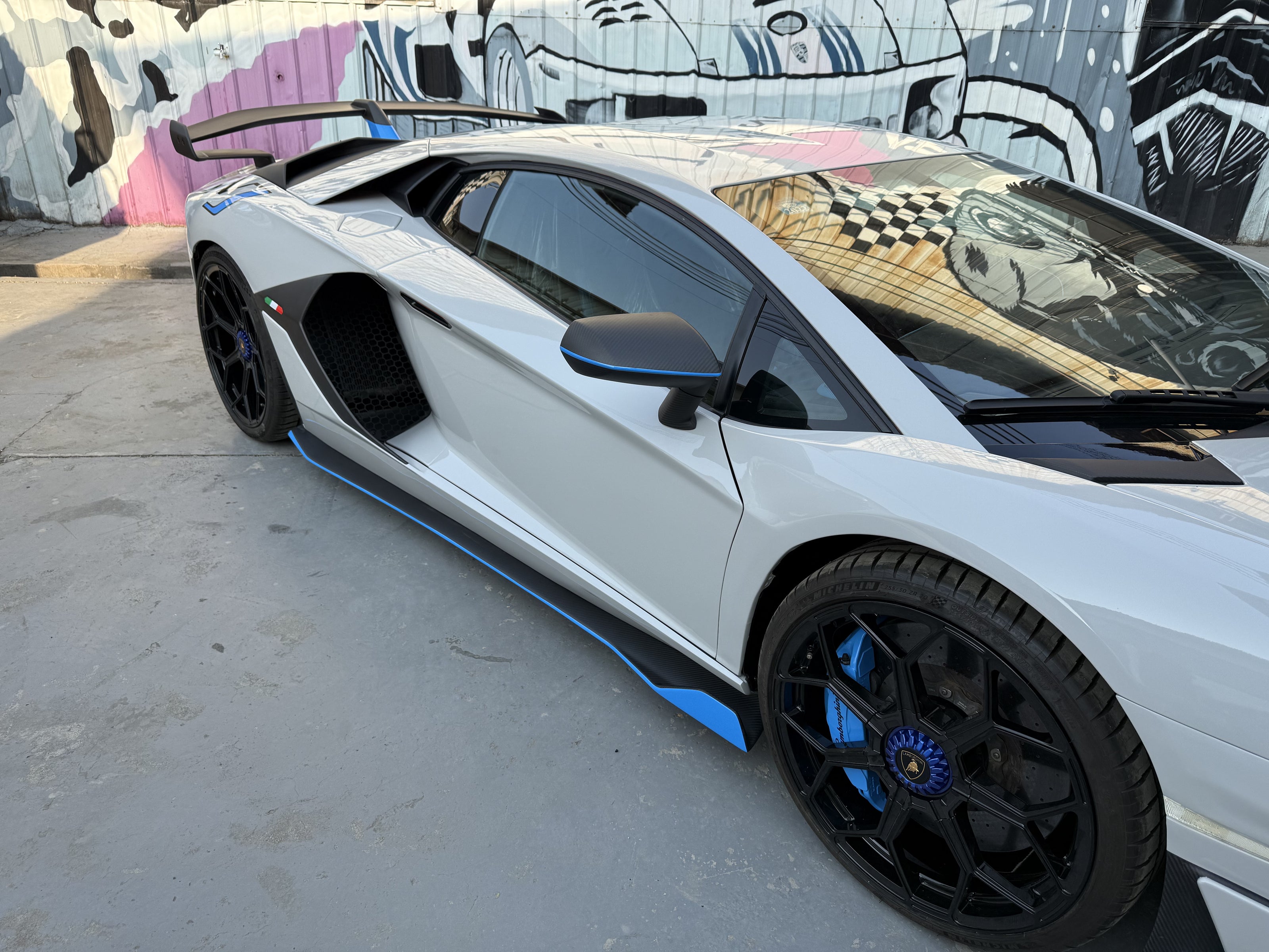 SD Dry Carbon Fibre Conversion Full Body Kit Conversion for Lamborghini Aventador LP700/720/740/750 Upgrade to SVJ Full Body Kit