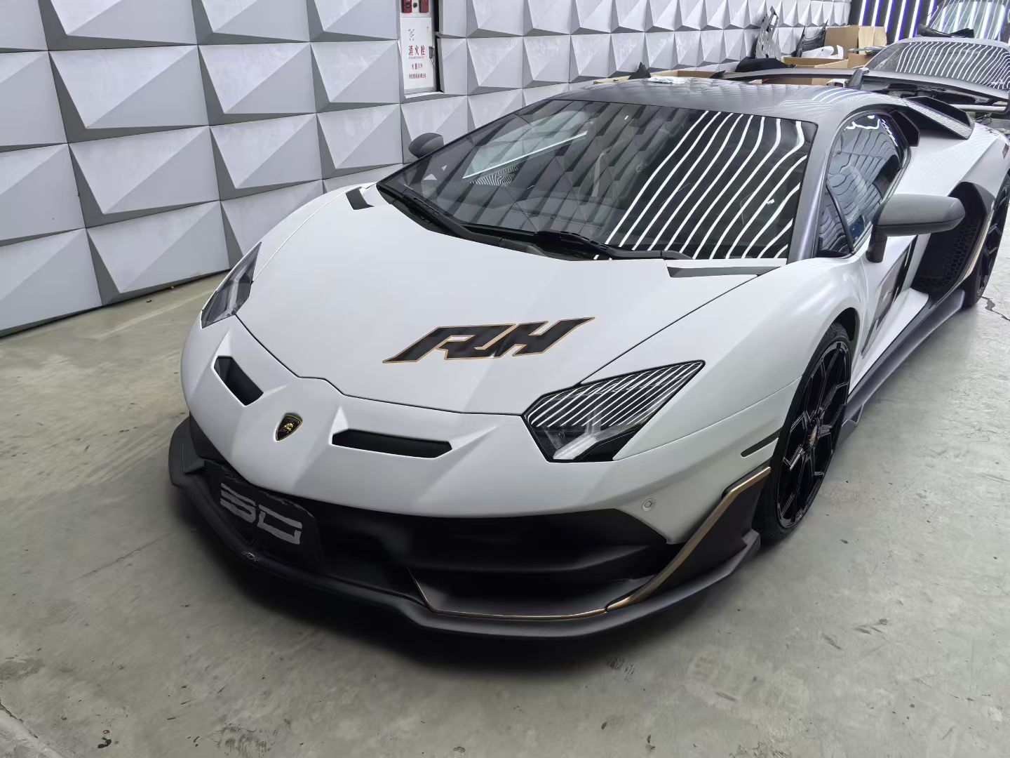 SD Dry Carbon Fibre Conversion Full Body Kit Conversion for Lamborghini Aventador LP700/720/740/750 Upgrade to SVJ Full Body Kit