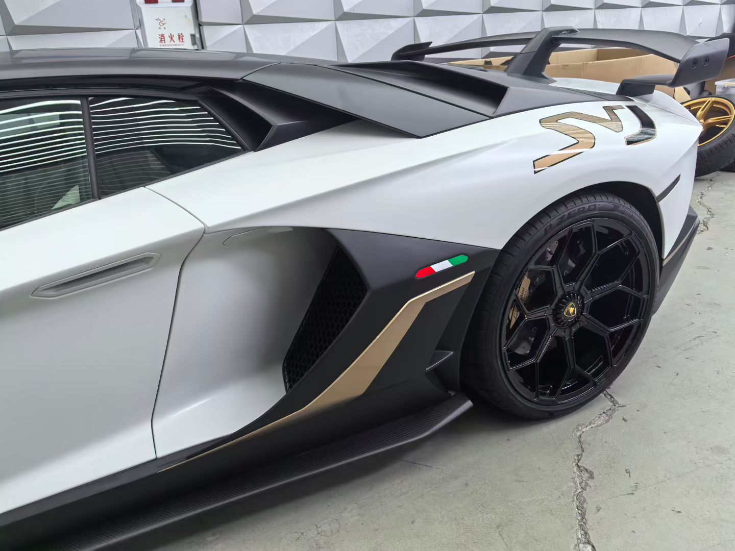 SD Dry Carbon Fibre Conversion Full Body Kit Conversion for Lamborghini Aventador LP700/720/740/750 Upgrade to SVJ Full Body Kit