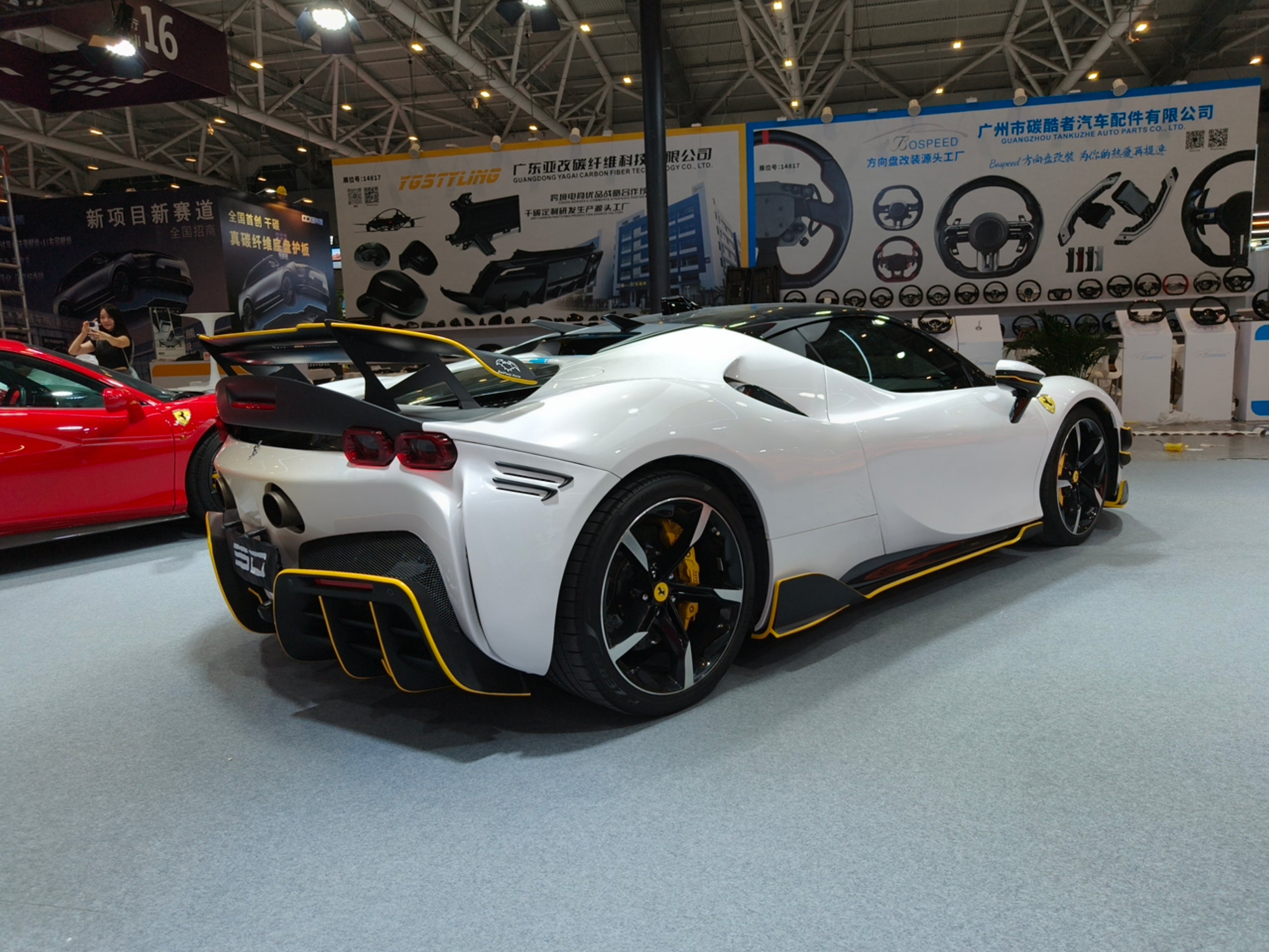 SD Dry Carbon Fibre (Prepreg) Full Aero Bodykit for Ferrari SF90