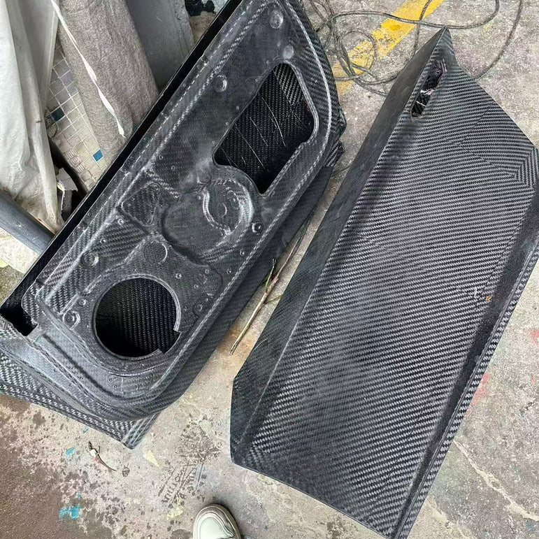 Lamborghini Aventador to Centenario Carbon Fibre Body Kit Conversion