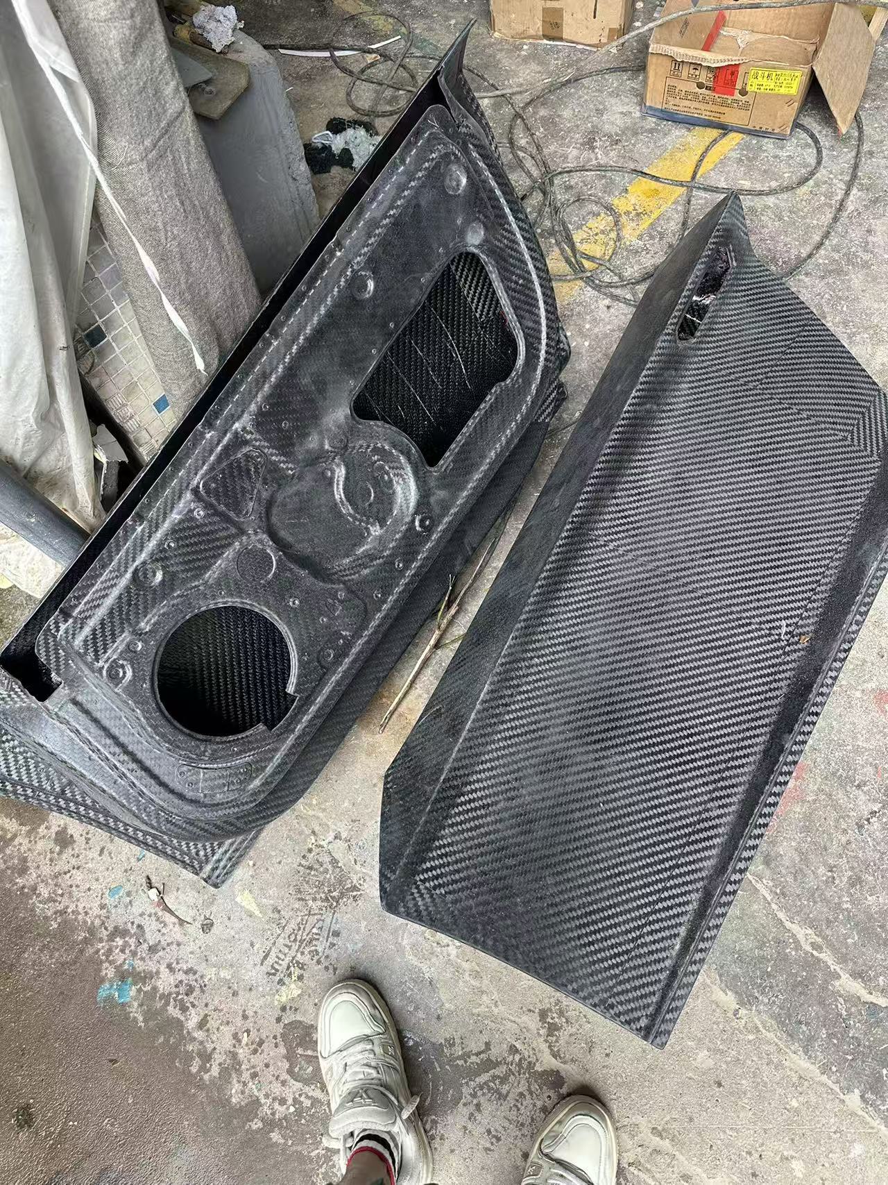 Lamborghini Aventador to Centenario Carbon Fibre Body Kit Conversion