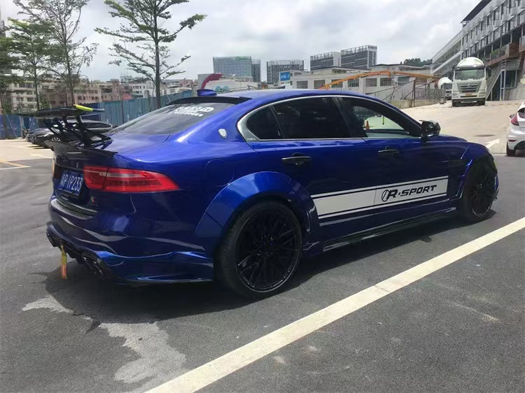 Jaguar XE 2015–2019 FRP Widebody Kit