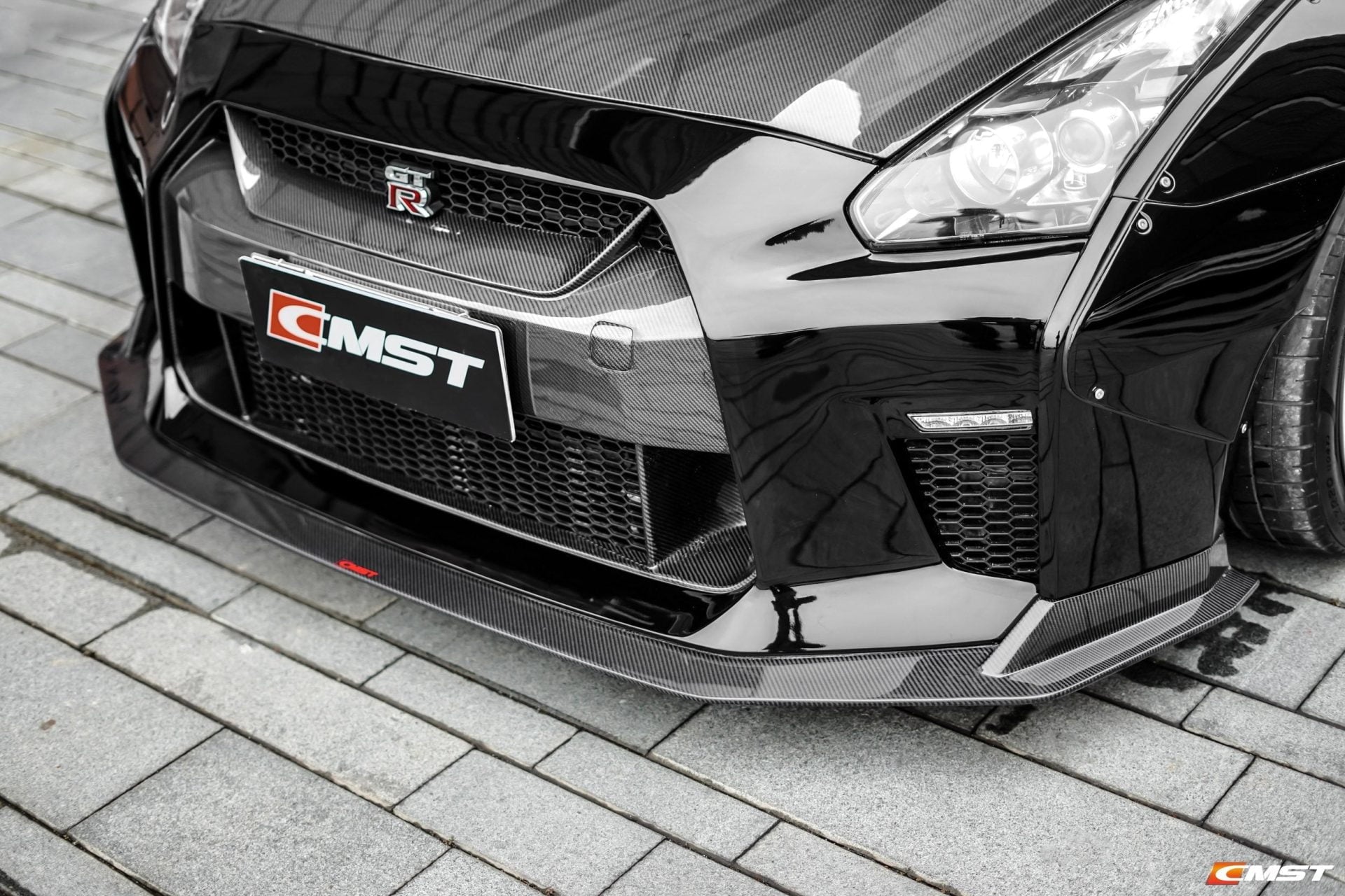 CMST Carbon Fiber Stage 1 Front Bumper & Lip for Nissan GTR GT-R R35 2008-2016 Facelift Conversion - Robot Bodykits