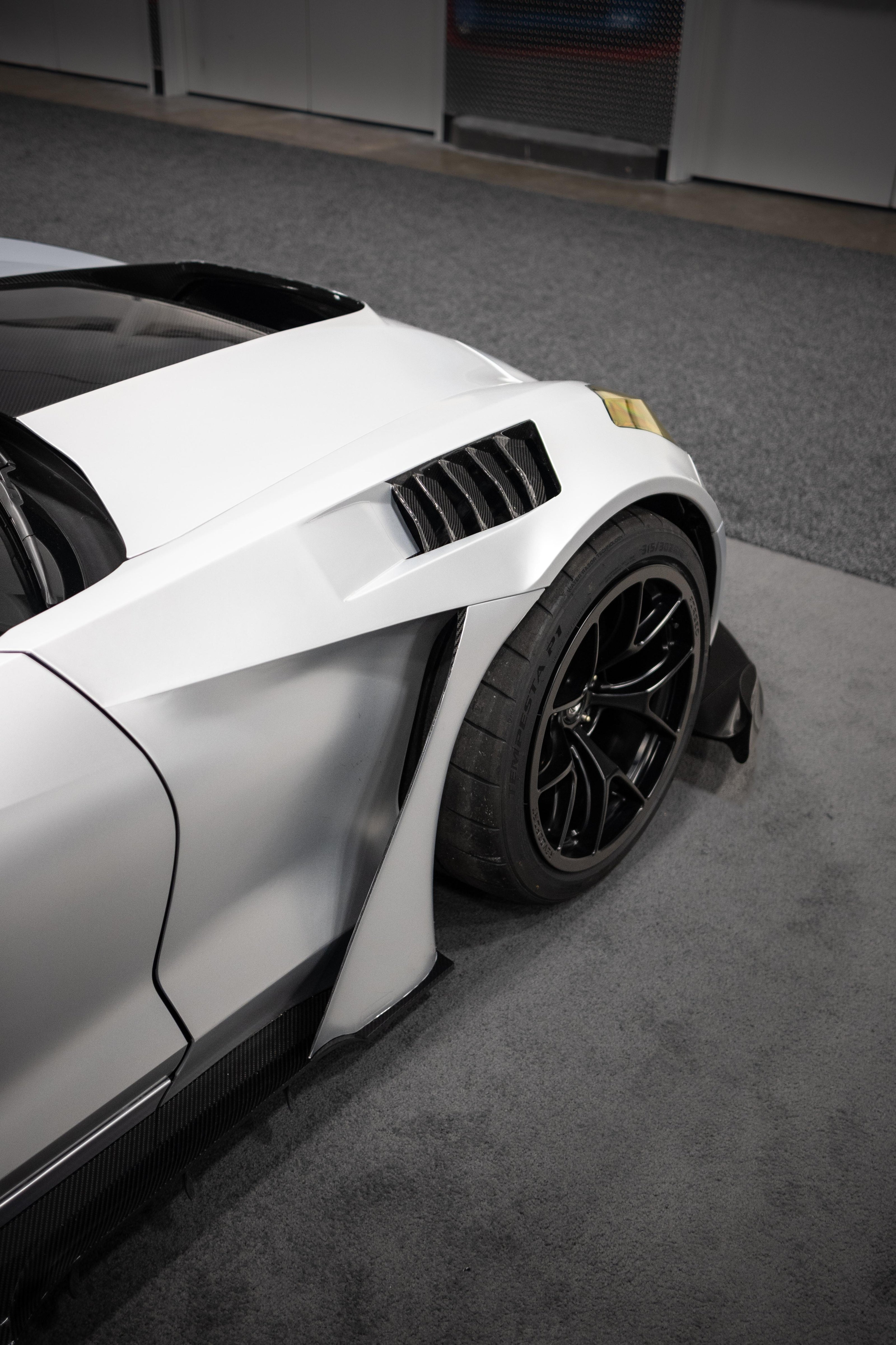 RevoZport C7 Corvette Full RACE Body Kit