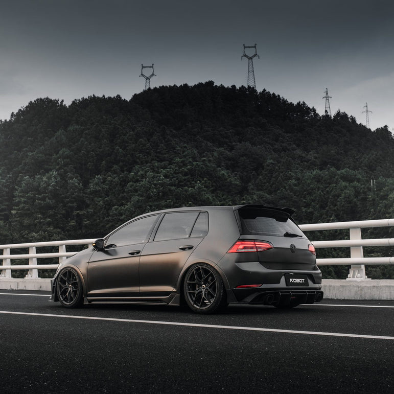 Robot Craftsman Volkswagen Golf / GTI / Golf R MK7 MK7.5 Fibre Glass Reinforced Plastic Complete Front Bumper (FRP)