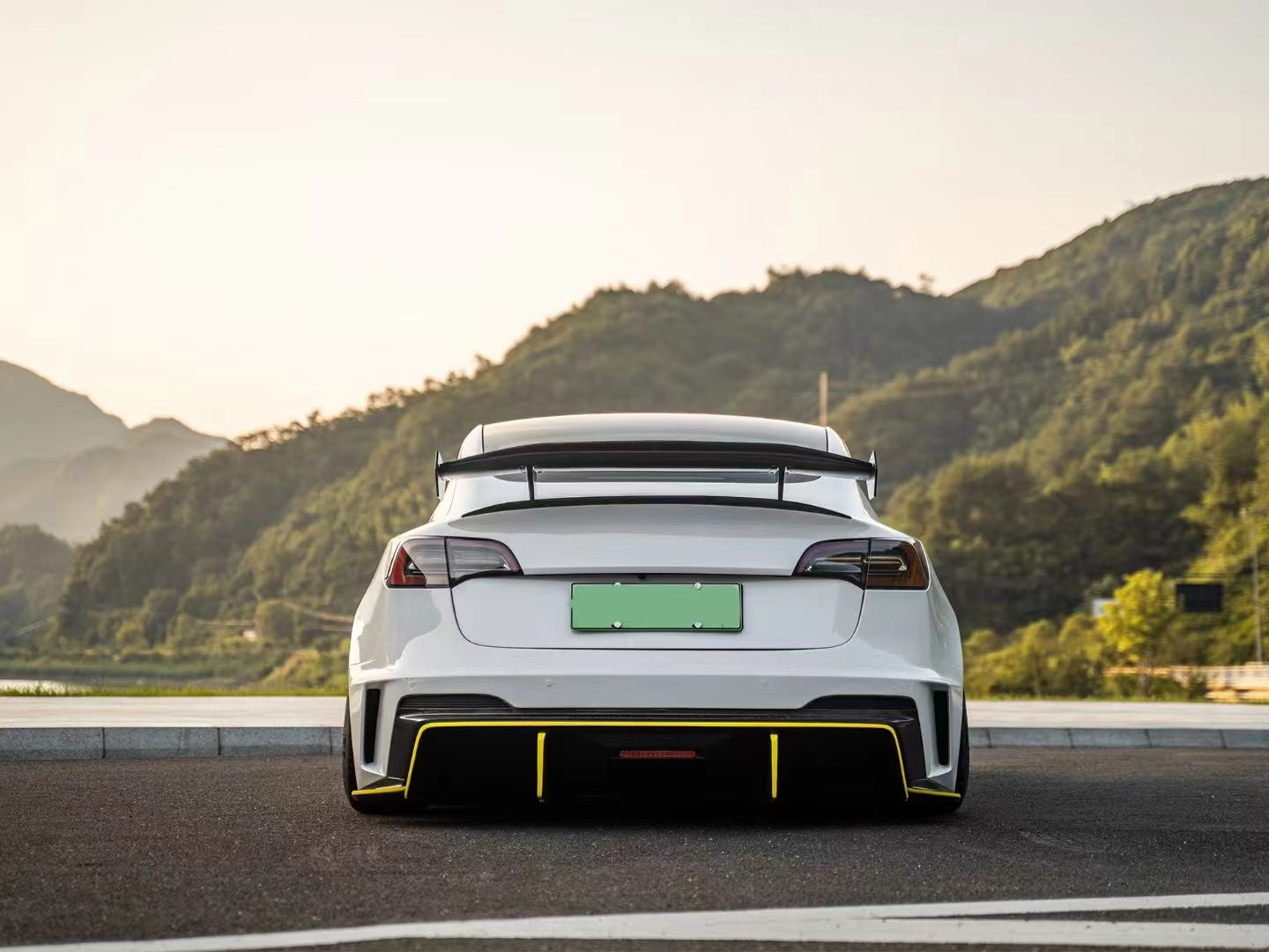 Robot Craftsman Tesla Model 3 “HACKER” Rear Bumper & Diffuser  (2017–2023 pre-facelift)
