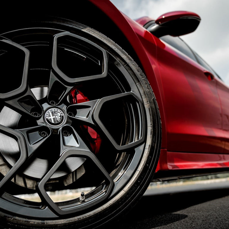 SD Carbon Partial Carbon Fiber Widebody Kit For Alfa Romeo Stelvio 2.0T