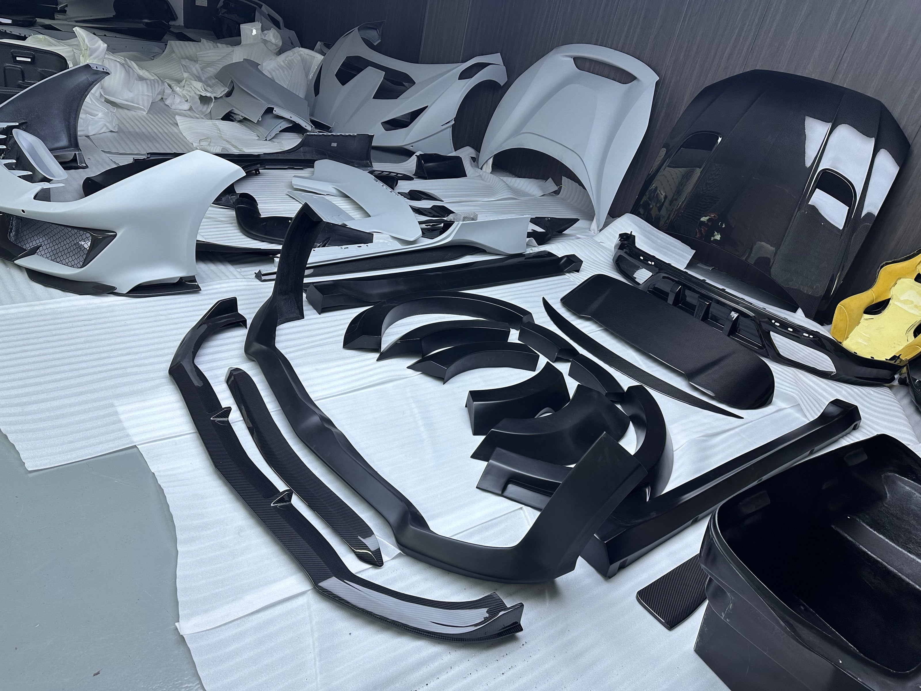 SD Carbon Partial Carbon Fiber Widebody Kit For Alfa Romeo Stelvio 2.0T