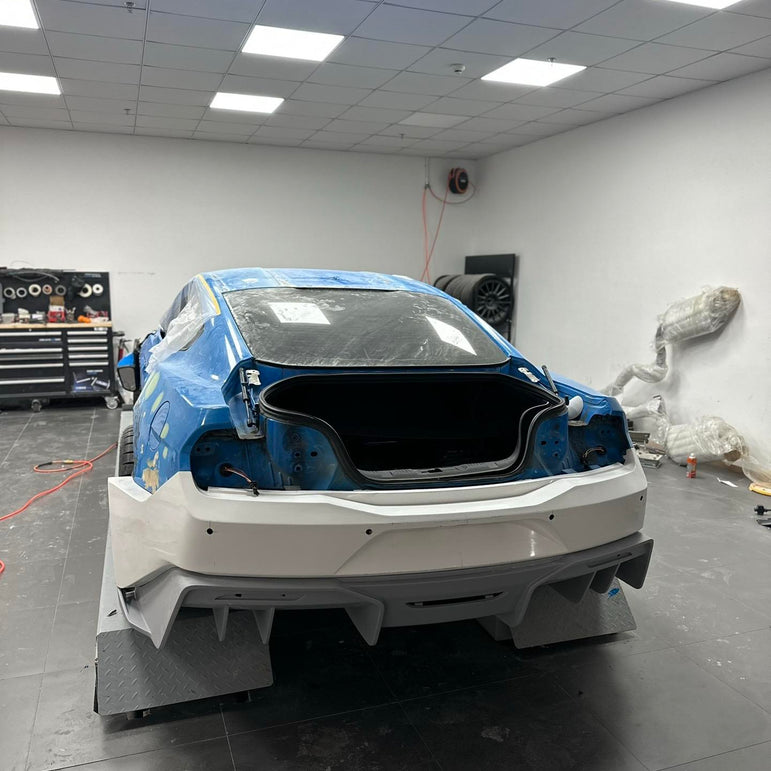 Robot Ford Mustang V5 GTR Widebody Kit for S550.1 & S550.2