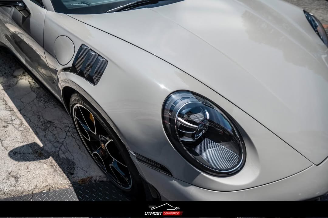 Porsche 911 992.1 Turbo S Paktechz Full Dry Carbon Aerodynamics kit 2020-2024