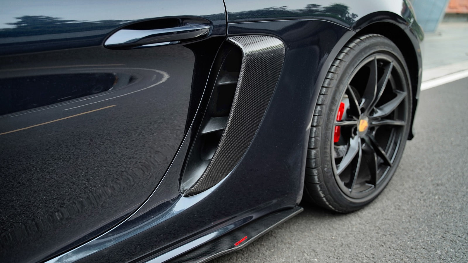 CMST Tuning Carbon Fiber Full Body Kit Style A for Porsche Cayman/Boxster 718 - Robot Bodykits