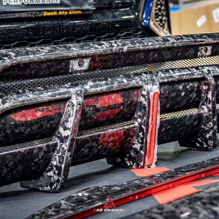 AE Design Prepreg Carbon Fibre Body Kit for Audi RSQ8 2020+ Aftermarket Carbon Fiber Part / Bodykit - Robot Bodykits