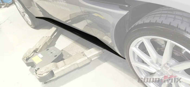 Aston Martin DB11 OEM Style Side Skirts Aftermarket Carbon Fiber Part / Bodykit - Robot Bodykits