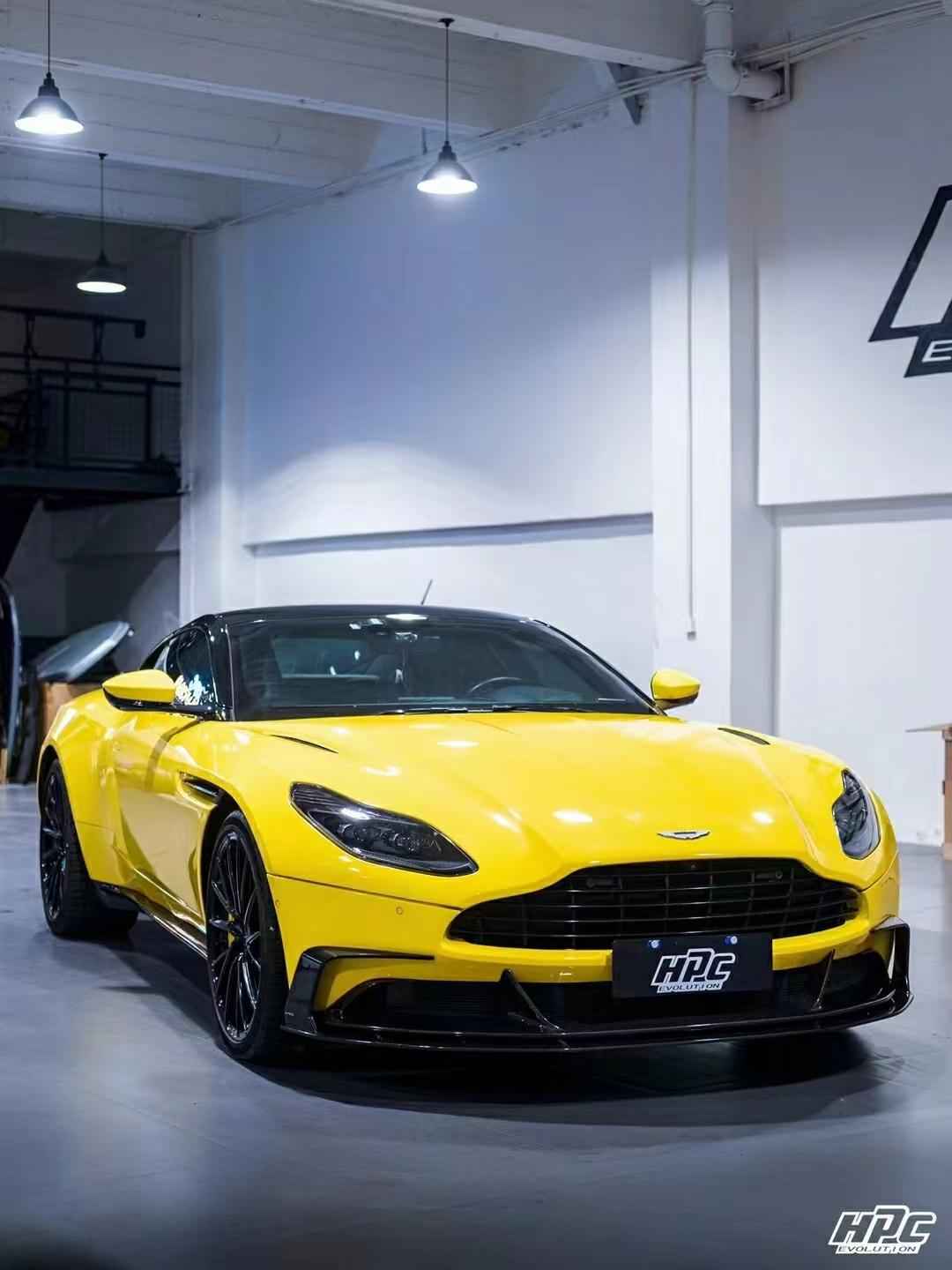 Aston Martin DB11 Paktechz Full Dry Carbon Aerodynamics kit Aftermarket Carbon Fiber Part / Bodykit - Robot Bodykits