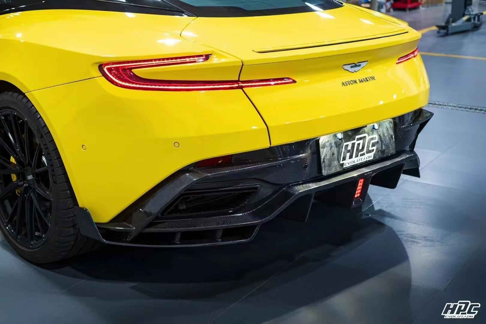 Aston Martin DB11 Paktechz Full Dry Carbon Aerodynamics kit Aftermarket Carbon Fiber Part / Bodykit - Robot Bodykits